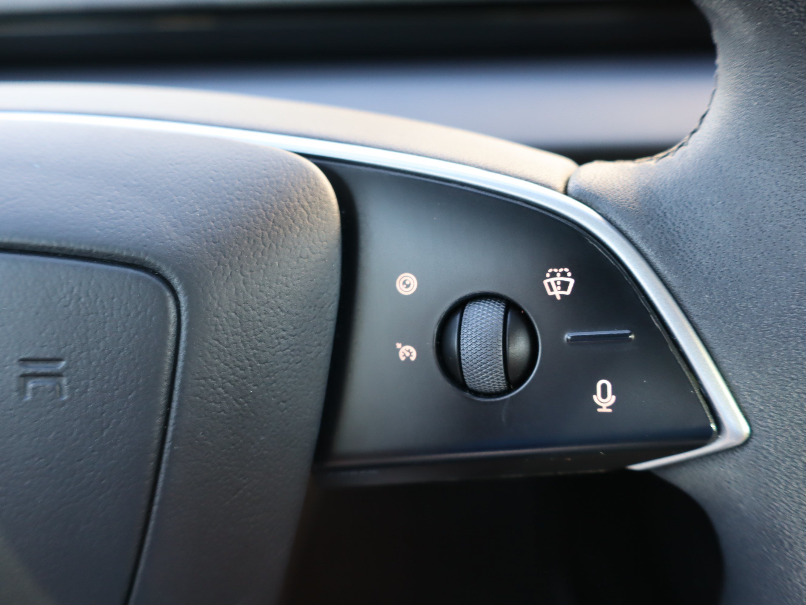 Used 2025 Tesla Model 3 Long Range RWD image 21
