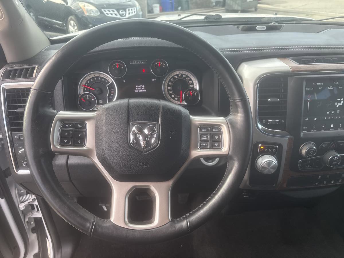 Used 2017 RAM 1500 Laramie w/ Convenience Group image 12