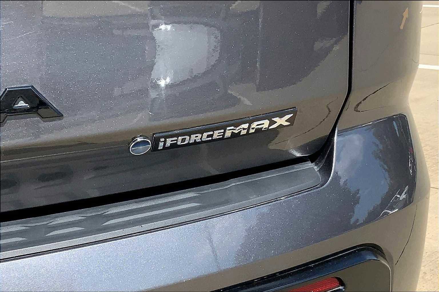 Used 2025 Toyota Sequoia Platinum image 9