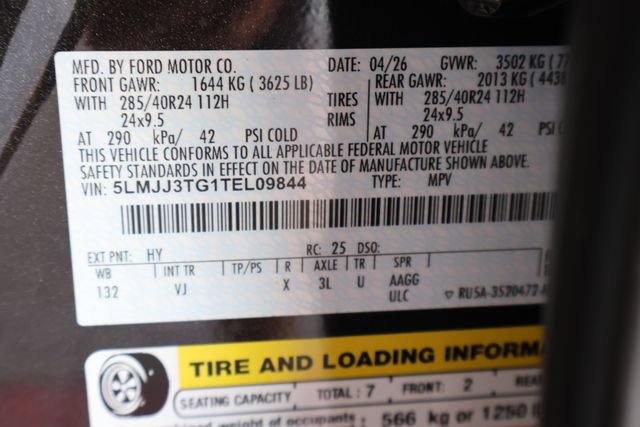 New 2026 Lincoln Navigator L Black Label AWD/4WD image 32