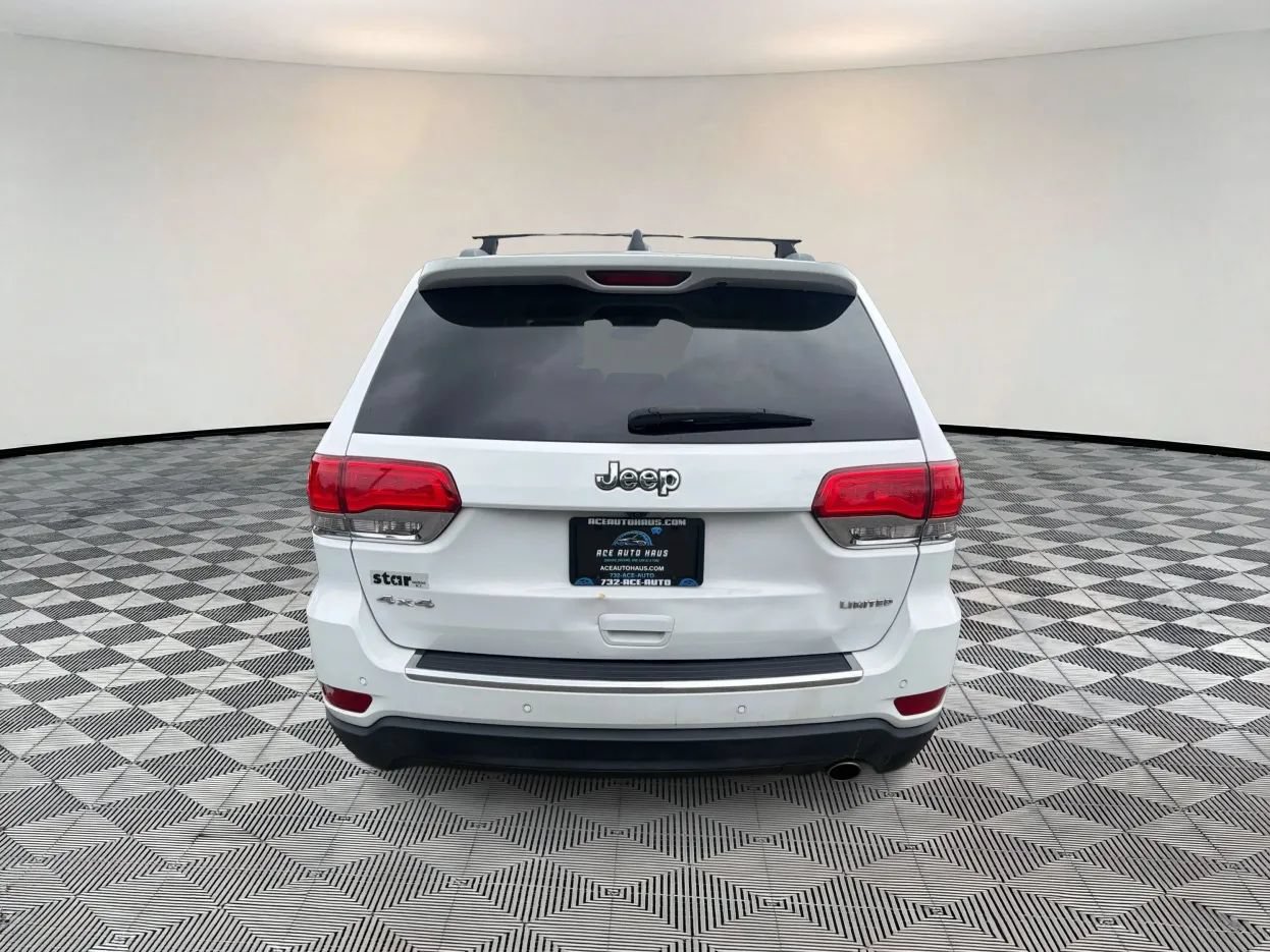 Used 2016 Jeep Grand Cherokee Limited AWD/4WD image 6