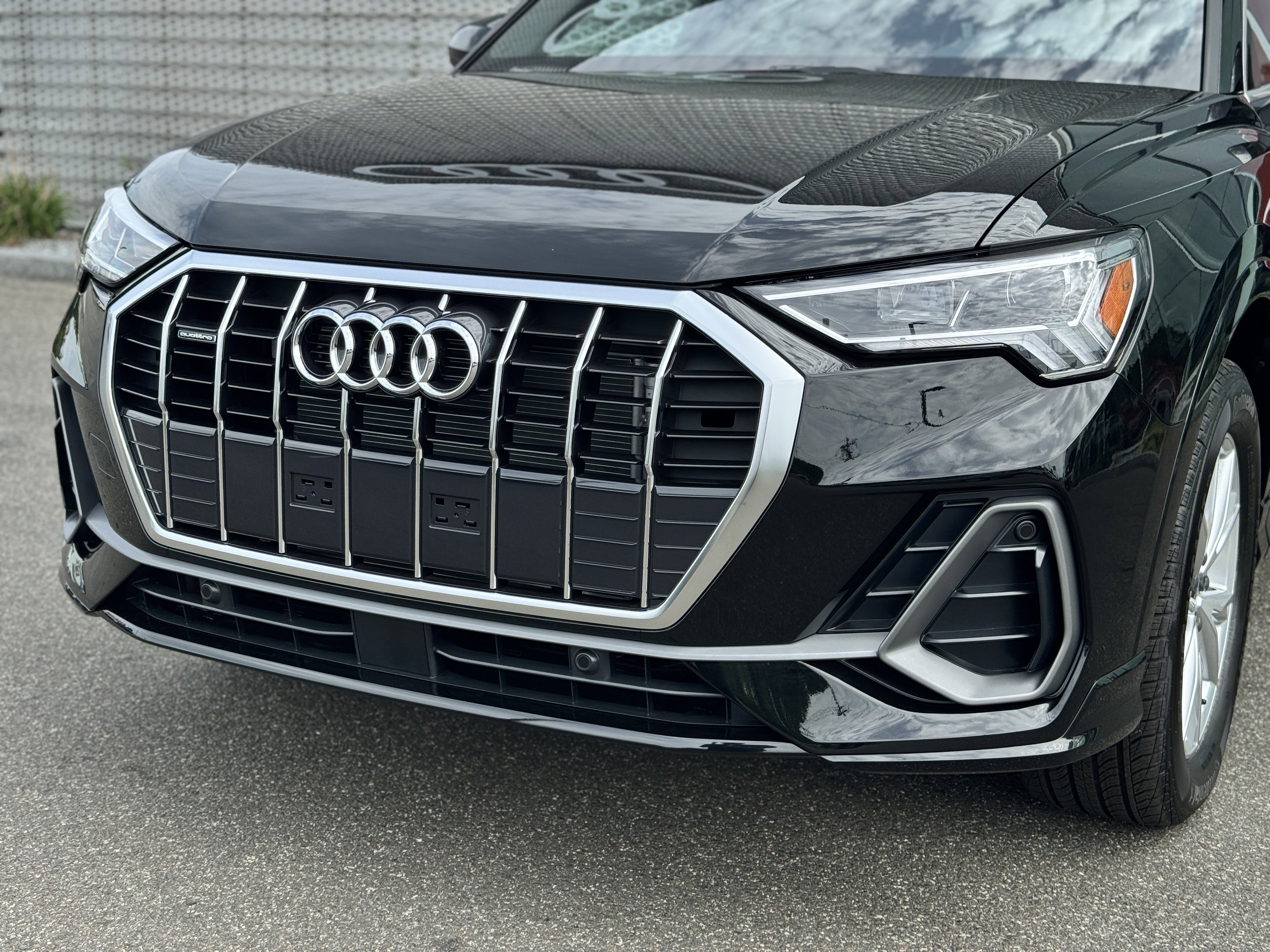 New 2025 Audi Q3 2.0T Premium image 7
