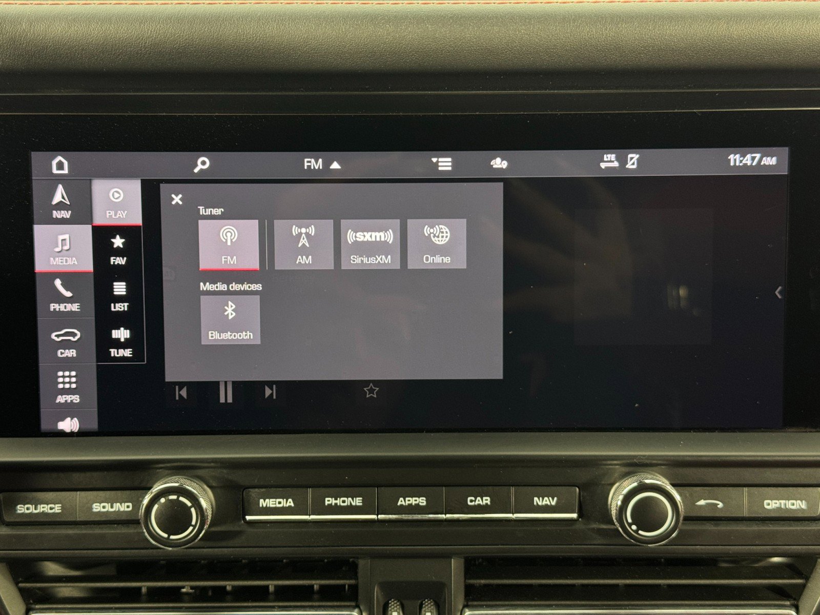 Used 2020 Porsche Macan GTS image 28