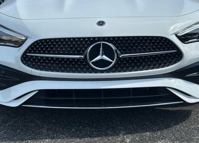 New 2027 Mercedes-Benz CLE 300 4MATIC Cabriolet image 5