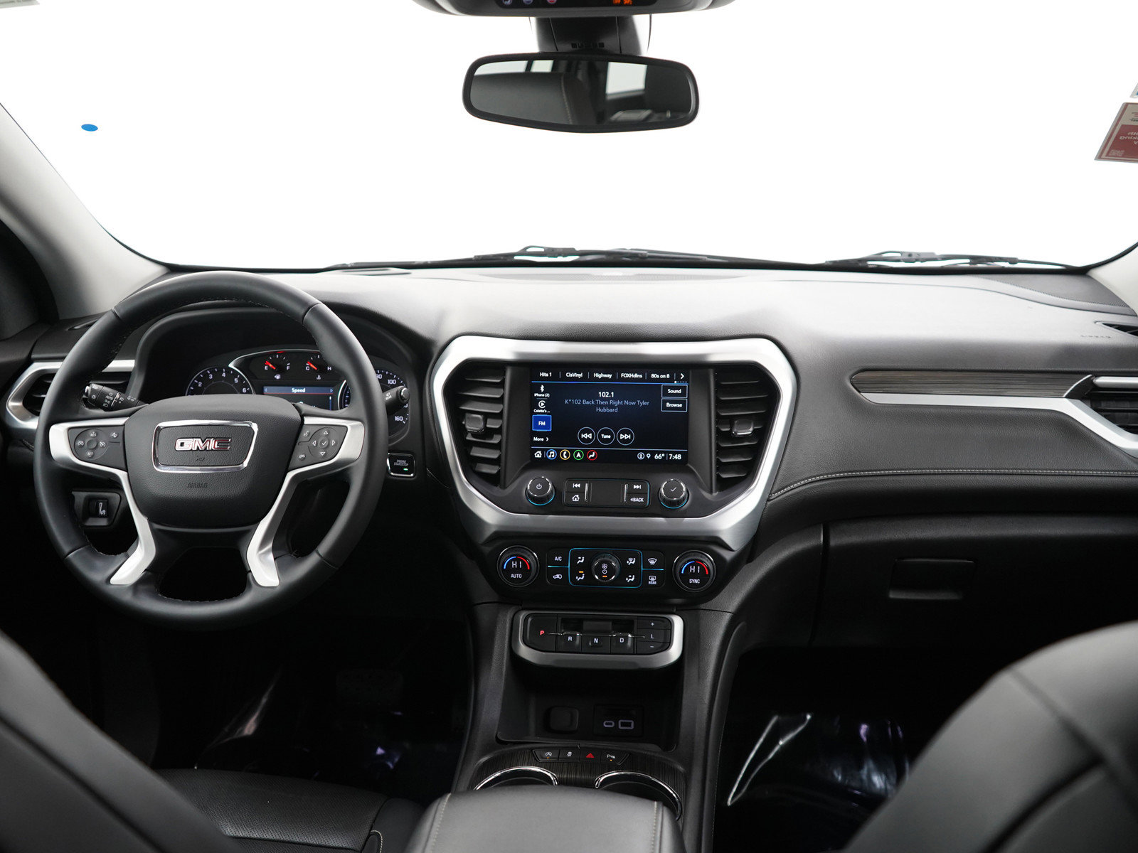 Used 2023 GMC Acadia SLT image 13