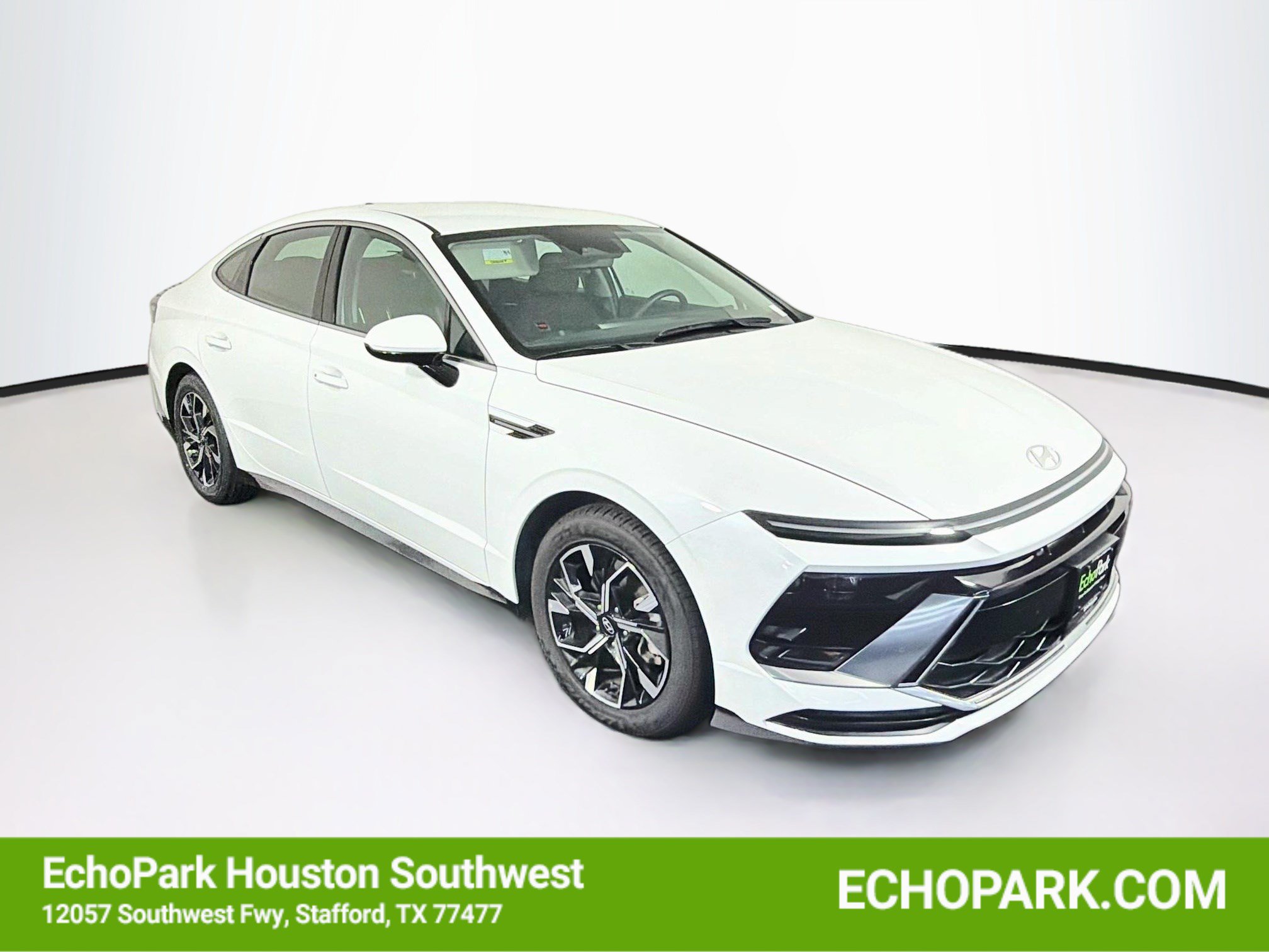 Used 2025 Hyundai Sonata SEL FWD image 1