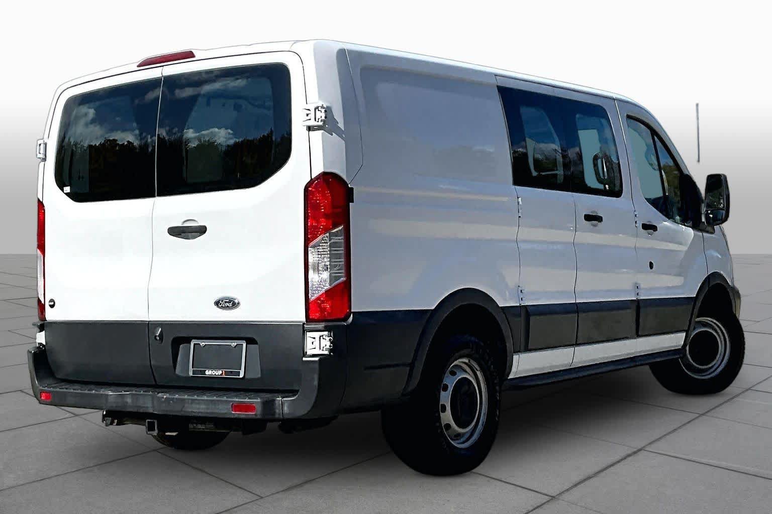 Used 2016 Ford Transit 150 130 Low Roof RWD image 12