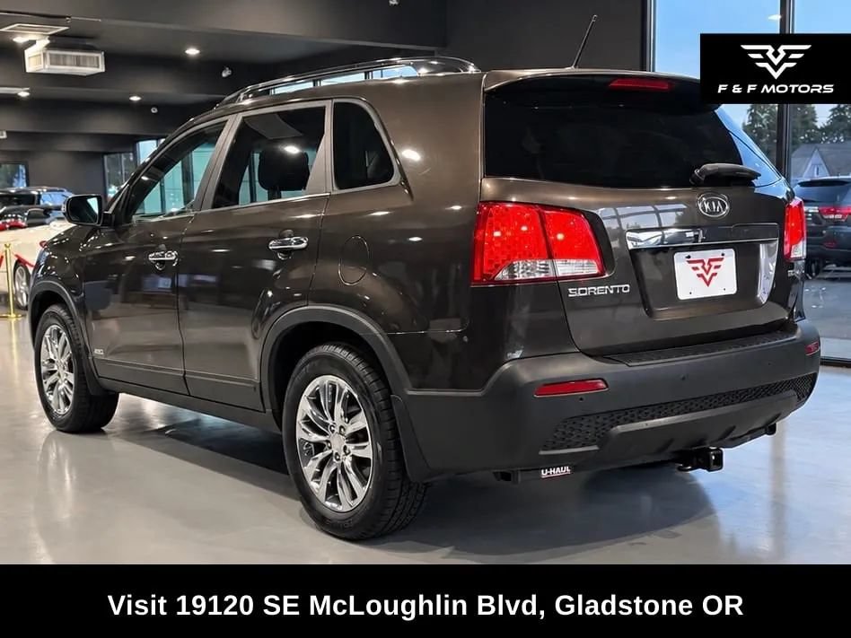 Used 2011 Kia Sorento EX w/ Premium Pkg AWD/4WD image 4