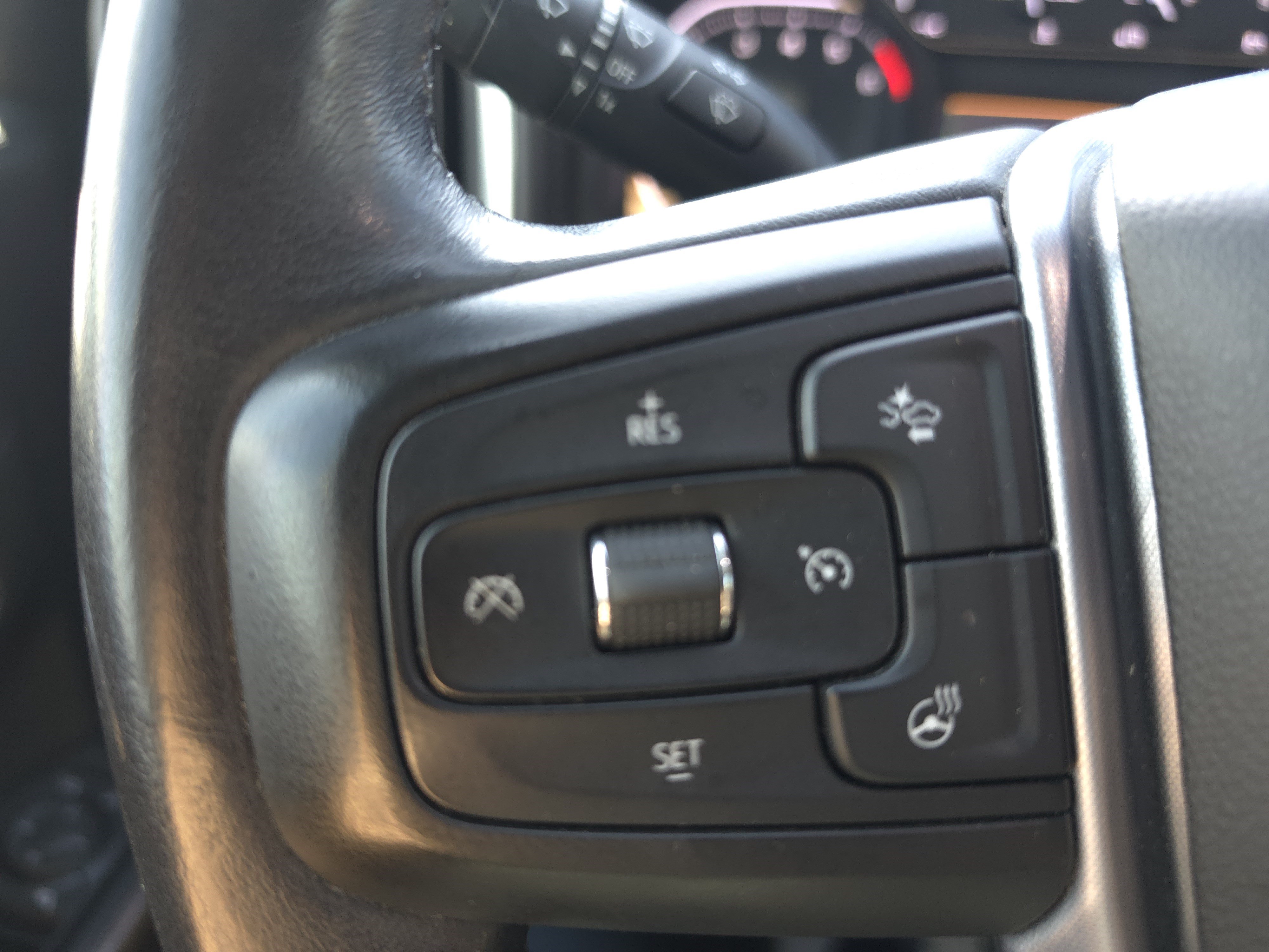 Used 2019 GMC Sierra 1500 SLT w/ SLT Premium Plus Package AWD/4WD image 18