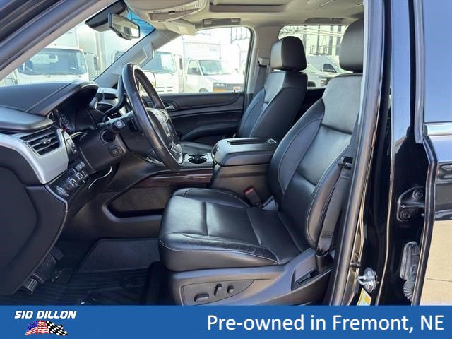 Certified 2018 GMC Yukon XL SLT w/ Premium Edition AWD/4WD image 16