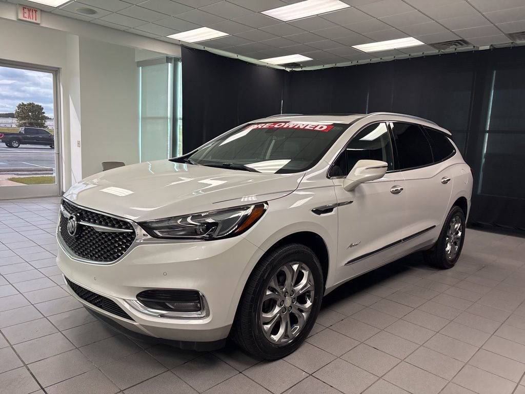 Used 2019 Buick Enclave Avenir w/ Avenir Technology Package FWD image 7