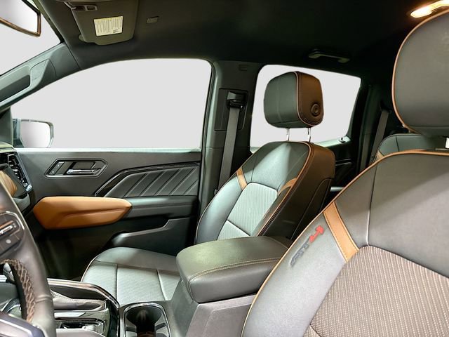 Used 2023 GMC Canyon AT4 w/ AT4 Premium Package image 23
