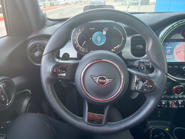 Used 2024 MINI Cooper S FWD image 16