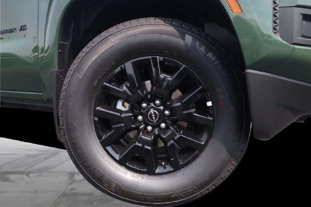 New 2027 Nissan Frontier SV w/ SV Convenience Package AWD/4WD image 3