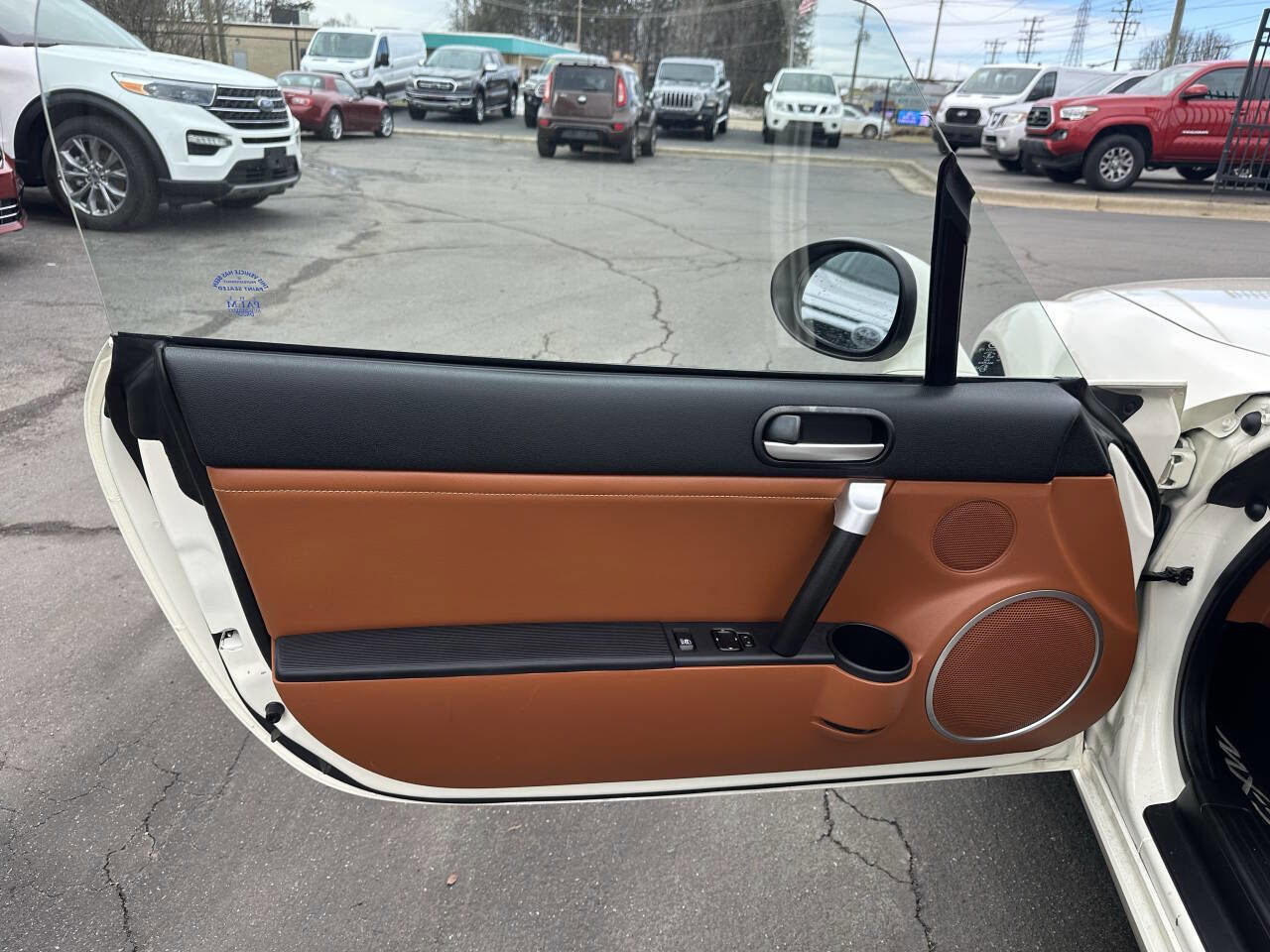 Used 2007 MAZDA MX-5 Miata Grand Touring image 10