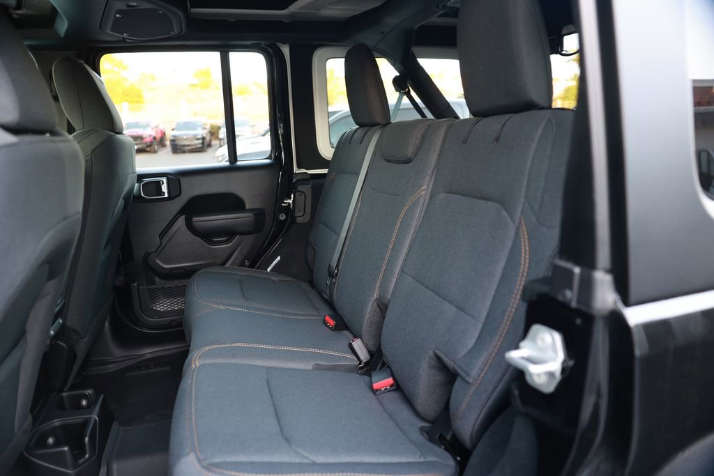 New 2026 Jeep Wrangler Unlimited Sport AWD/4WD image 31