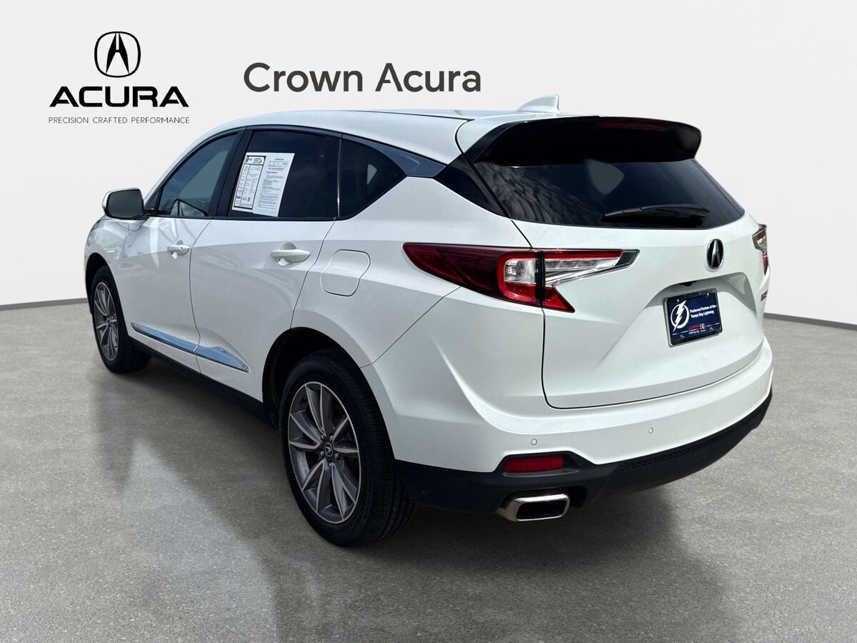 Used 2023 Acura RDX w/ Technology Package FWD image 3