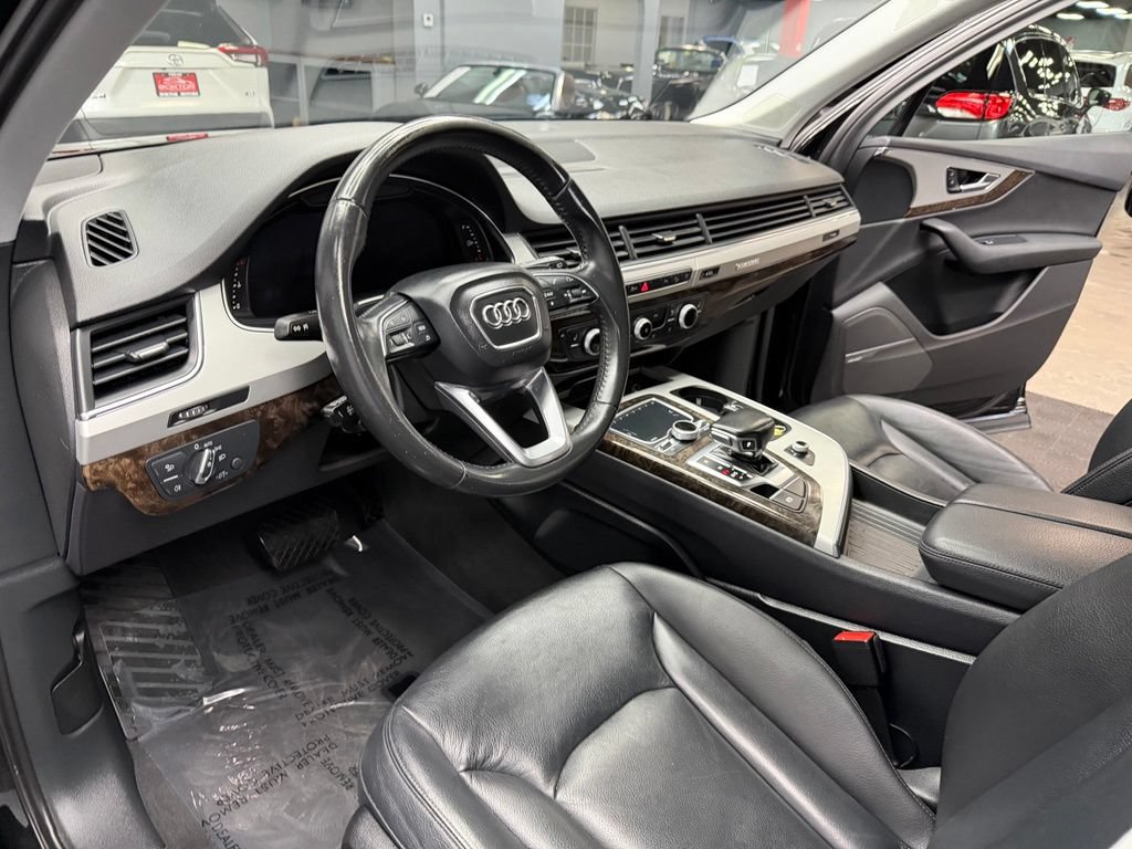 Used 2018 Audi Q7 2.0T Premium Plus w/ Premium Plus Package AWD/4WD image 35