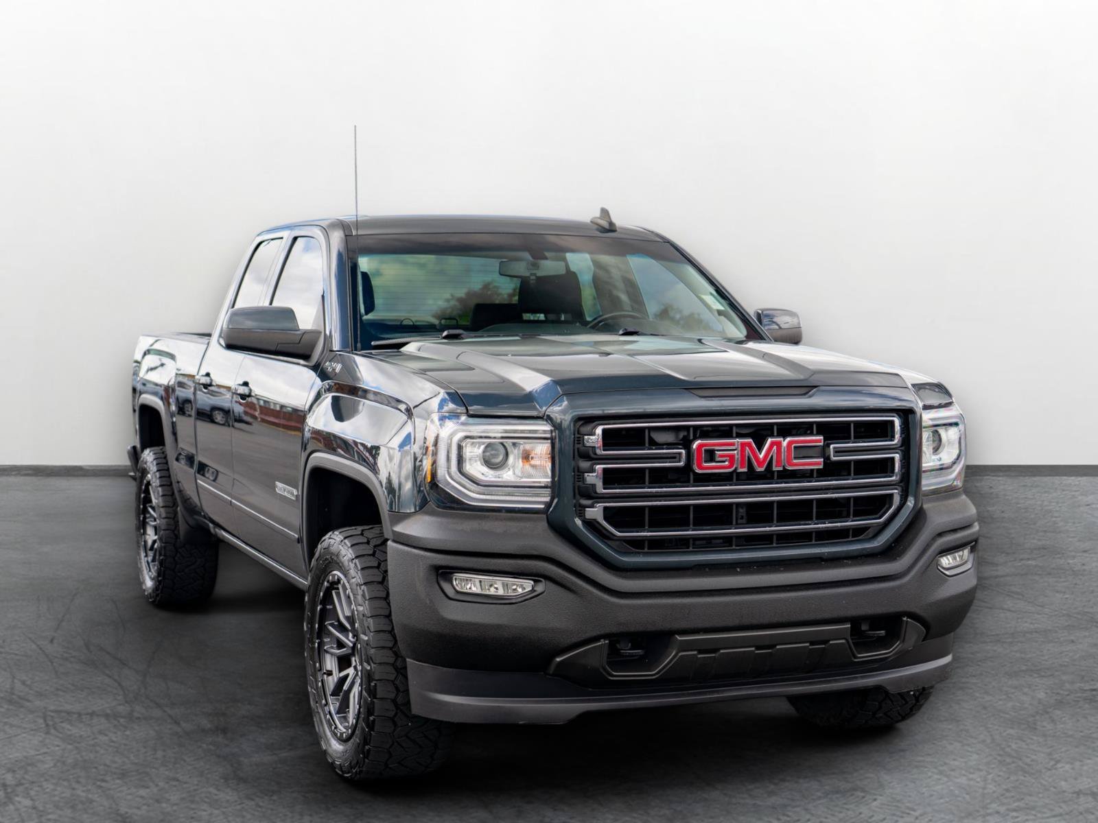 Used 2017 GMC Sierra 1500 SLE w/ Elevation Edition