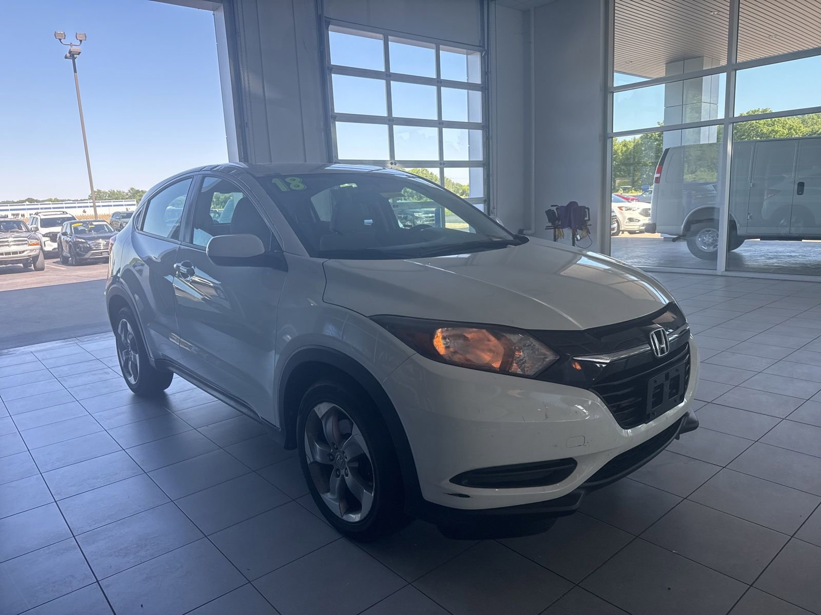 Used 2018 Honda HR-V LX image 3