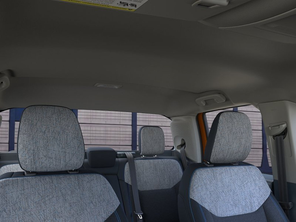 New 2026 Ford Maverick XLT w/ XLT Luxury Package FWD image 12