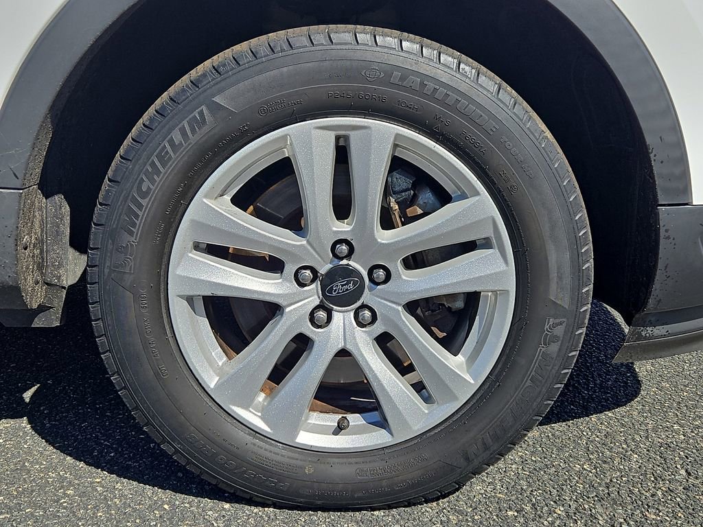 Used 2019 Ford Explorer XLT AWD/4WD image 8
