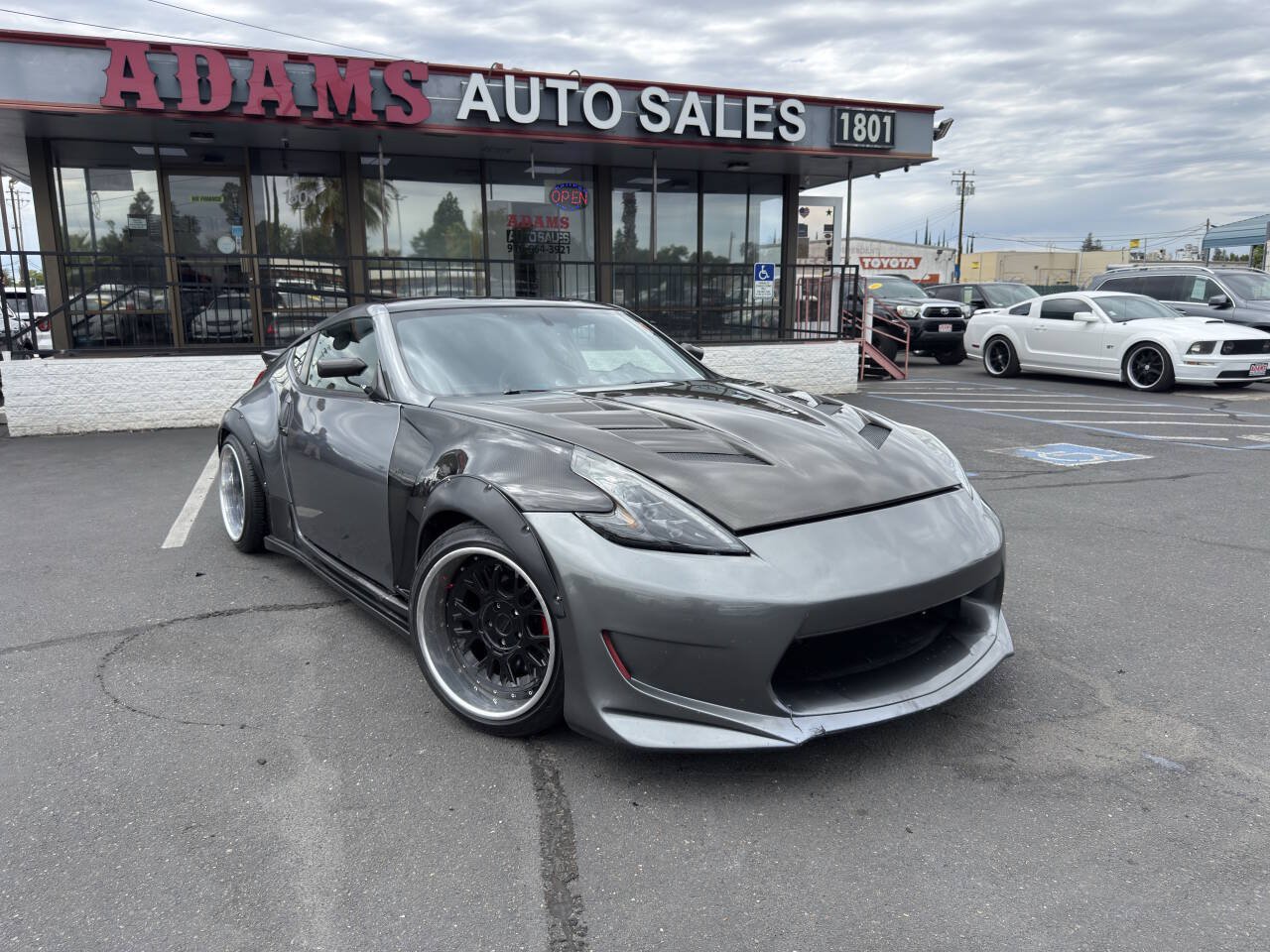 Used 2014 Nissan 370Z Touring w/ Sport Package