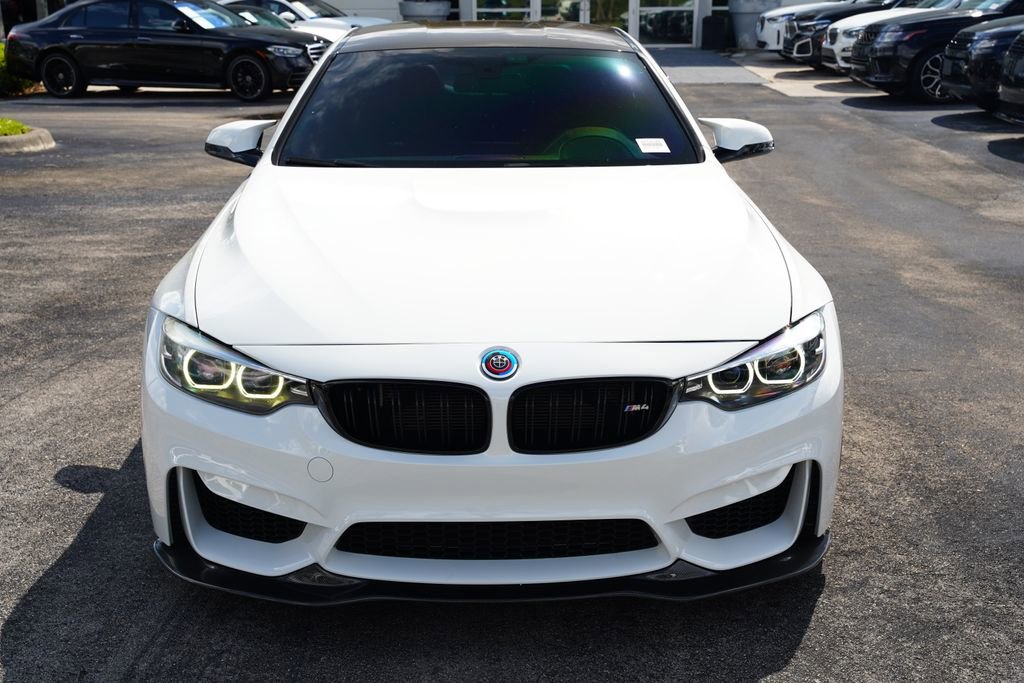Used 2018 BMW M4 Coupe RWD image 2