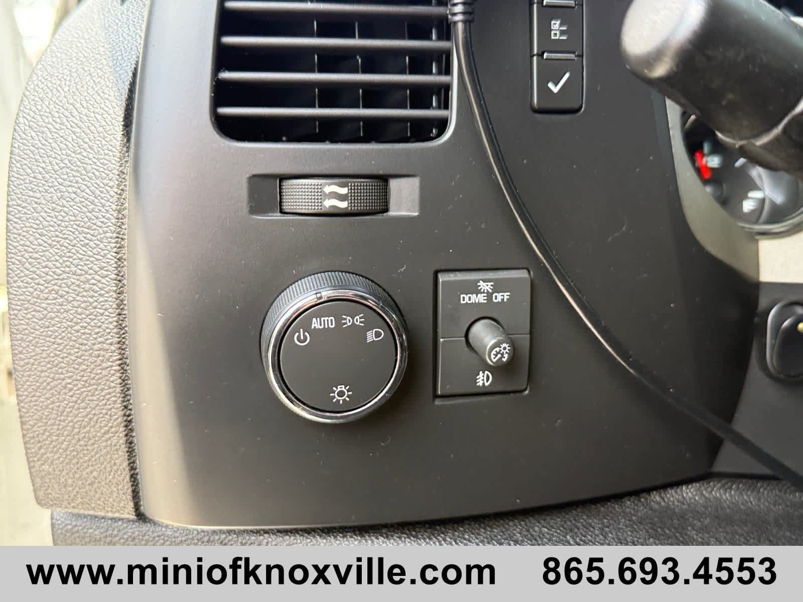 Used 2008 GMC Sierra 1500 SLE w/ SLE2 Preferred Package RWD image 29
