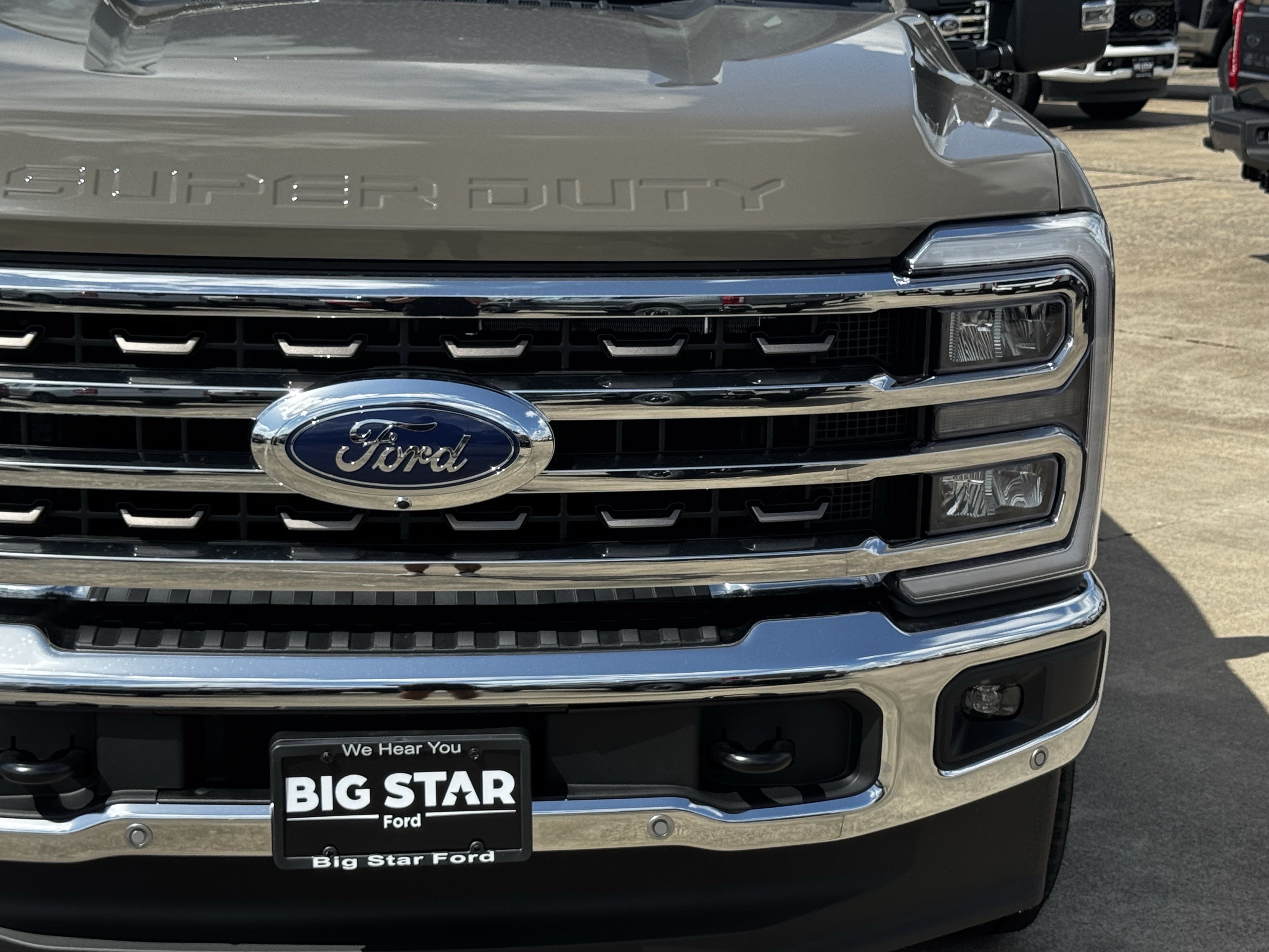 New 2026 Ford F250 King Ranch w/ Chrome Package AWD/4WD image 5