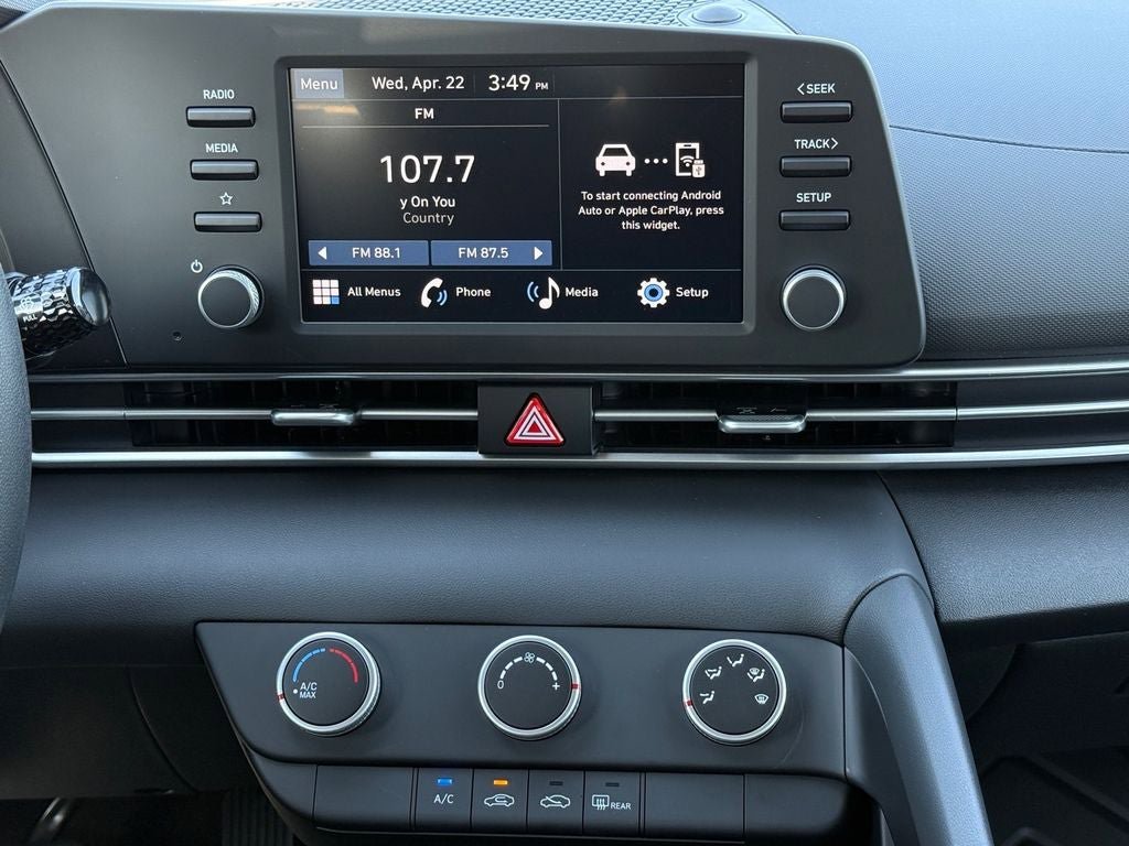 New 2026 Hyundai Elantra SE FWD image 22