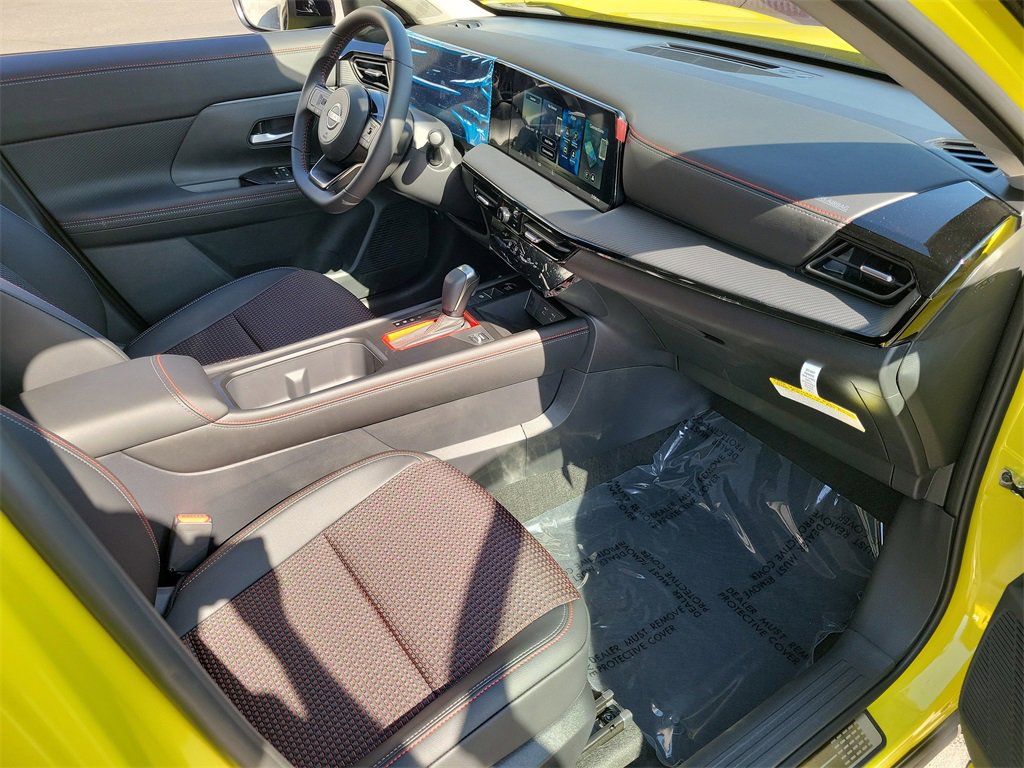 New 2026 Nissan Kicks SR w/ Illumination Package image 11