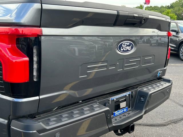 New 2025 Ford F150 Lightning XLT image 5