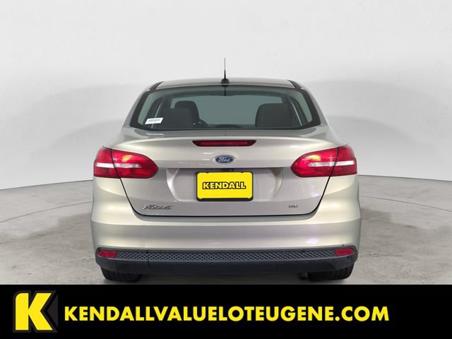 Used 2015 Ford Focus SE FWD image 6