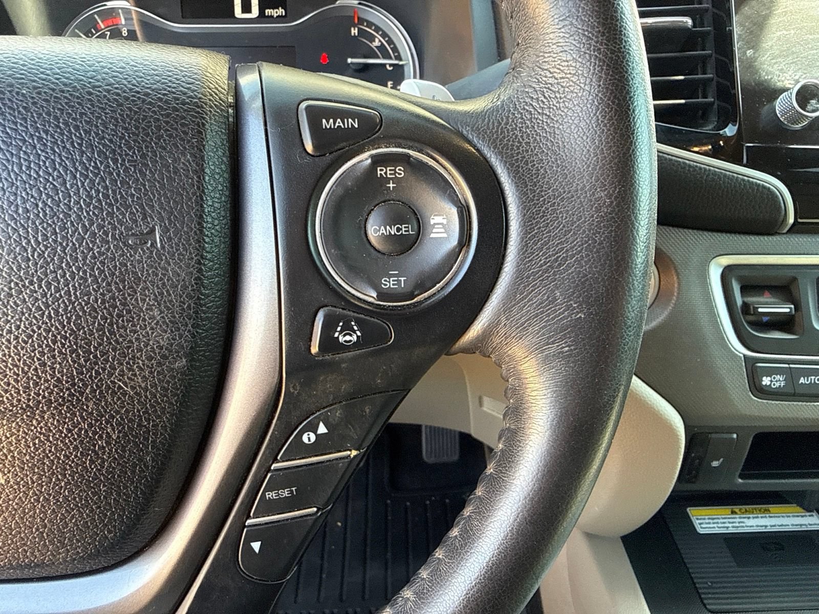 Used 2023 Honda Ridgeline RTL-E image 19