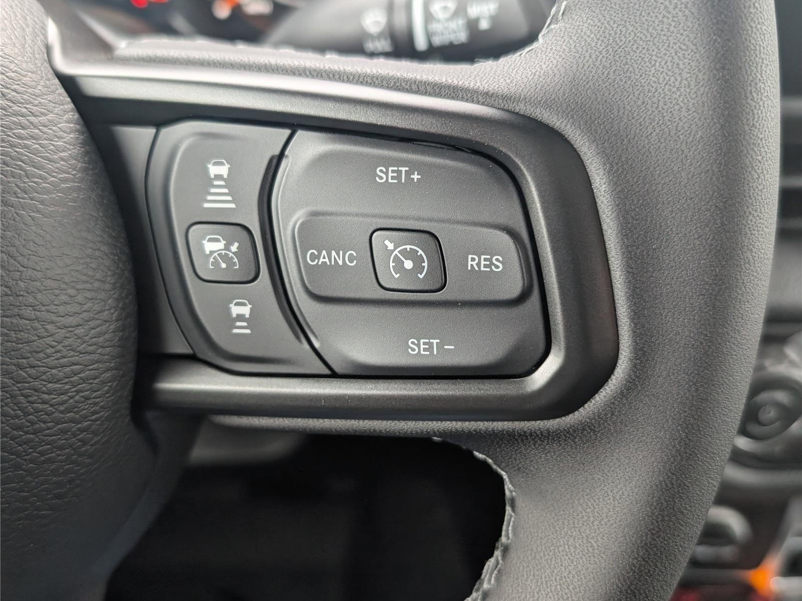 New 2026 Jeep Gladiator Sport AWD/4WD image 19