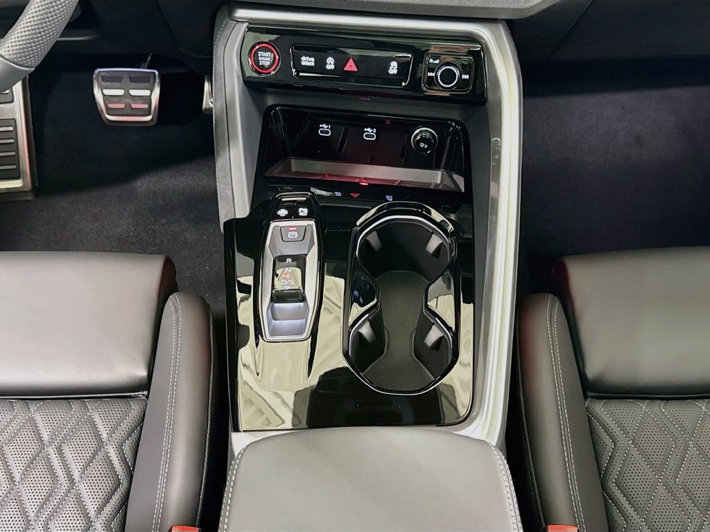 New 2026 Audi SQ5 Prestige AWD/4WD image 13