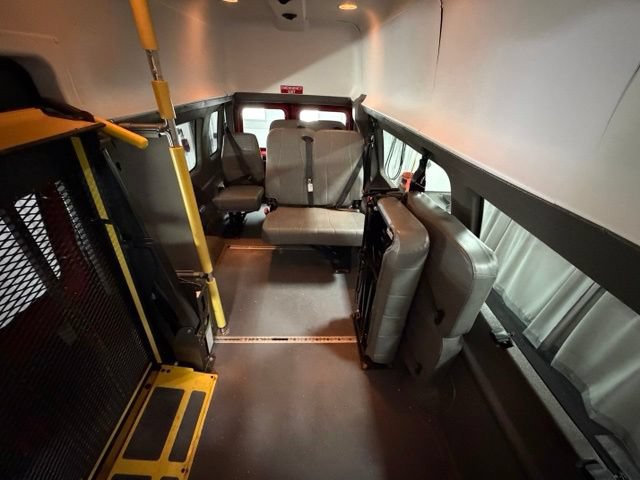 Used 2012 Ford E-350 and Econoline 350 Extended Super Duty w/ PWR Group RWD image 9