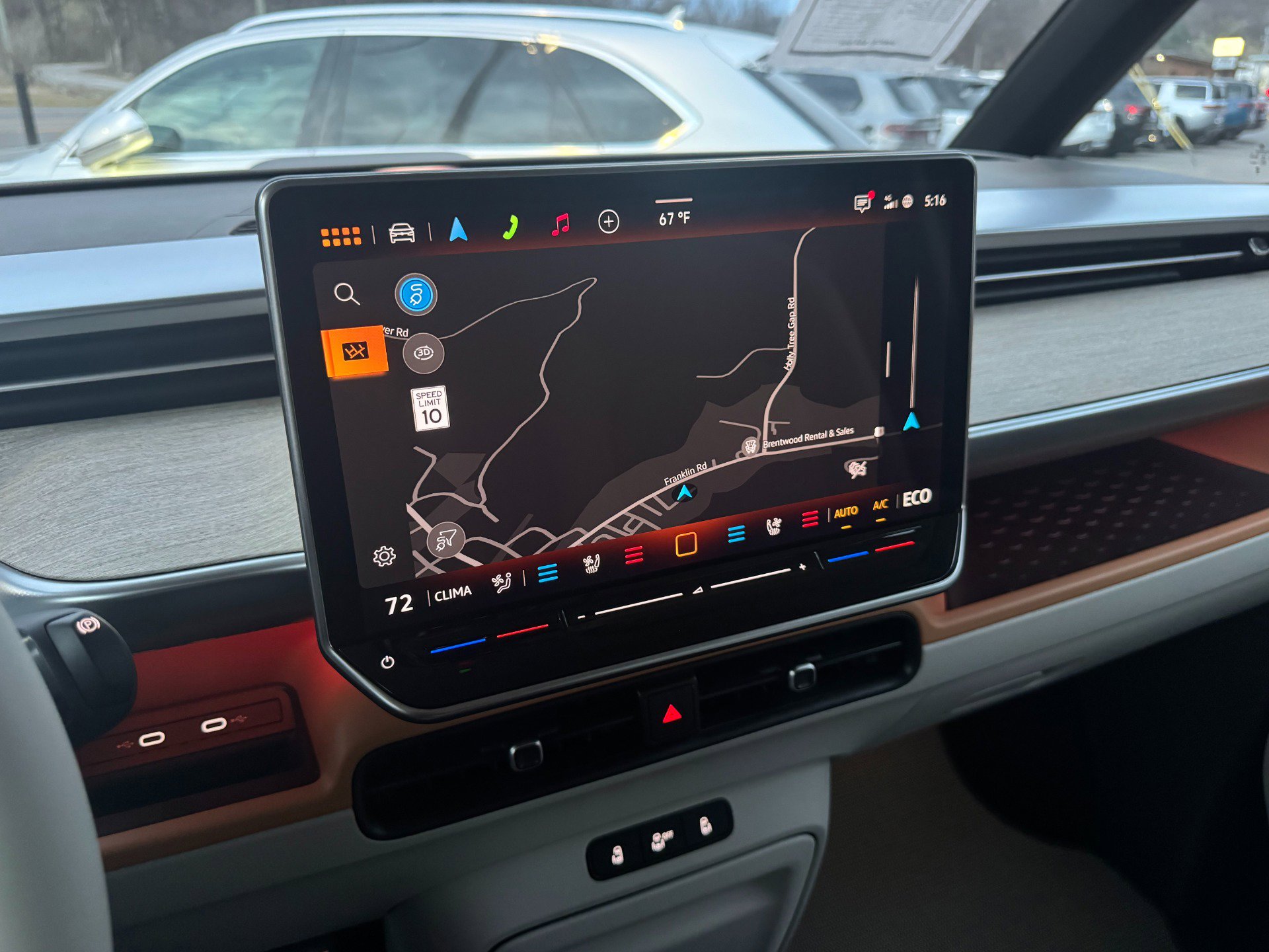 Used 2025 Volkswagen ID. Buzz Pro S Plus image 70