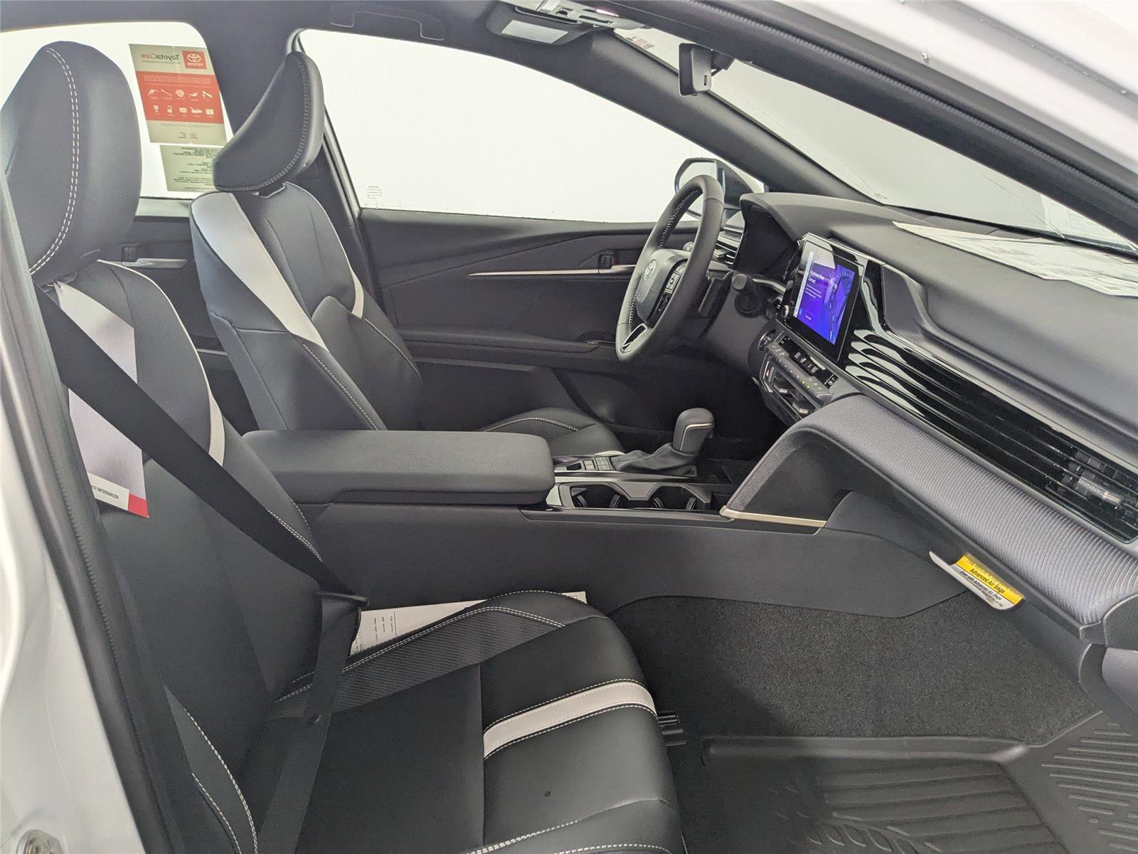 New 2026 Toyota Camry SE image 4