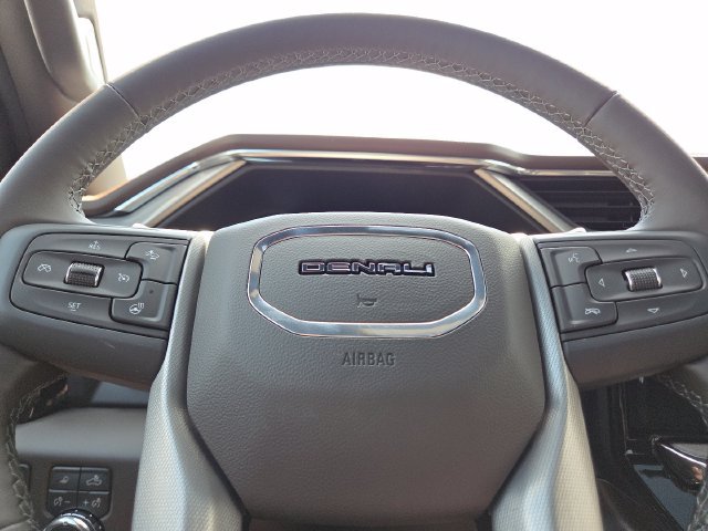 New 2026 GMC Sierra 1500 Denali w/ Denali Reserve Package AWD/4WD image 30