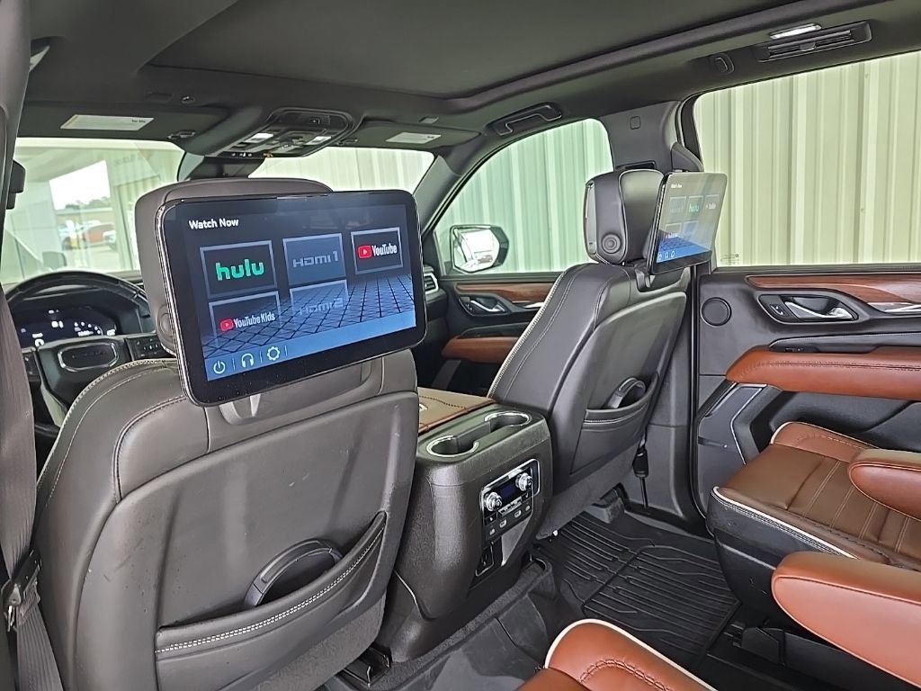 Used 2023 GMC Yukon XL Denali Ultimate w/ LPO, Floor Liner Package image 13