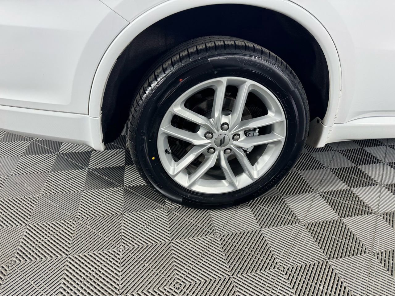 Used 2024 Dodge Durango GT image 38