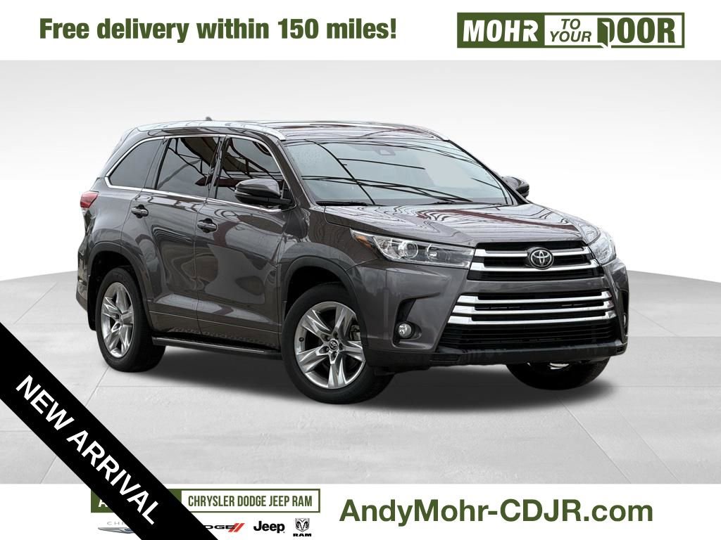 Used 2017 Toyota Highlander Limited image 1