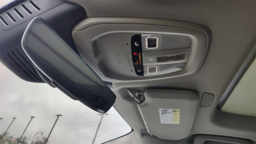 New 2026 Volvo XC90 B6 Ultra w/ Protection Package image 26