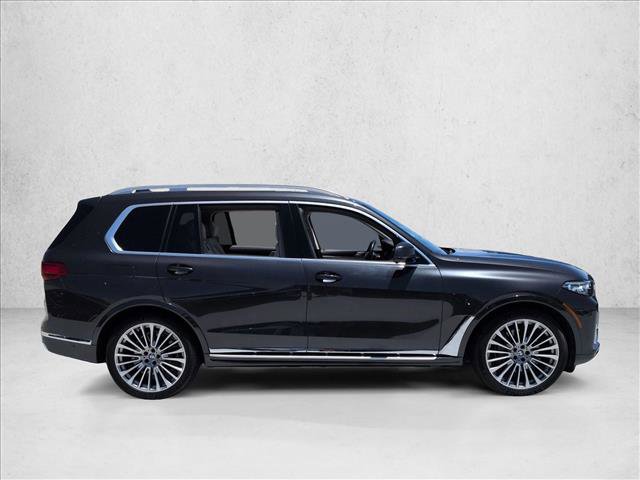 Used 2019 BMW X7 xDrive50i w/ Premium Package AWD/4WD image 4