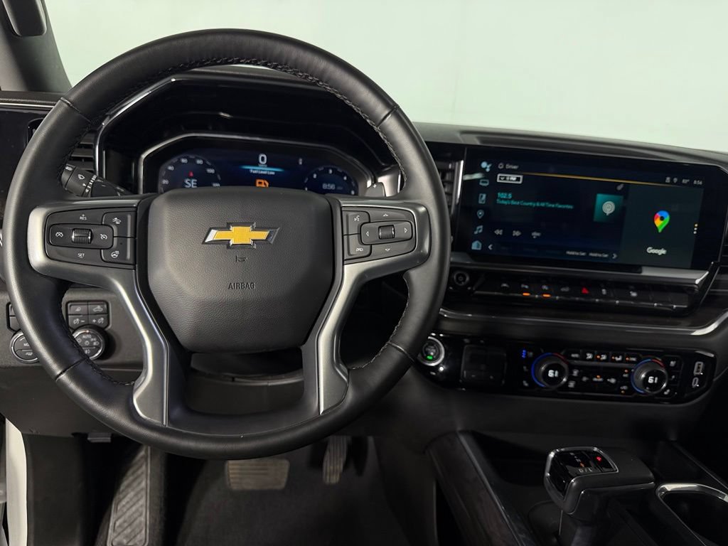 Used 2023 Chevrolet Silverado 1500 LTZ AWD/4WD image 29