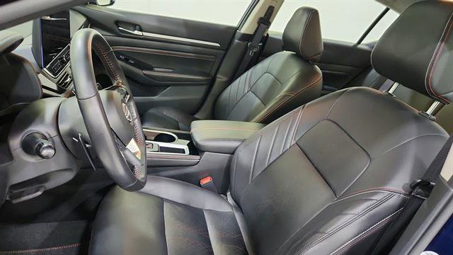 Certified 2023 Nissan Altima 2.5 SR w/ SR Premium Package image 12