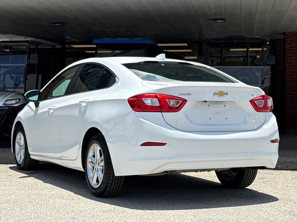 Used 2017 Chevrolet Cruze LT FWD image 6