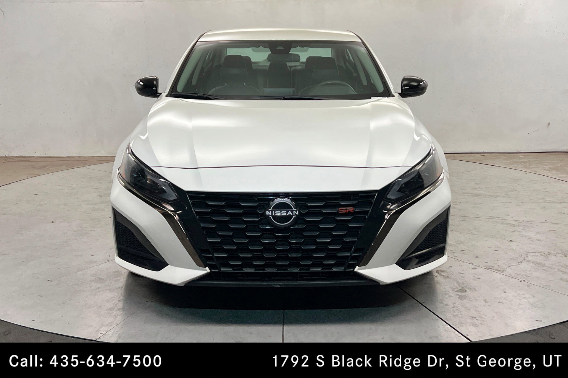 Used 2024 Nissan Altima 2.5 SR FWD image 8